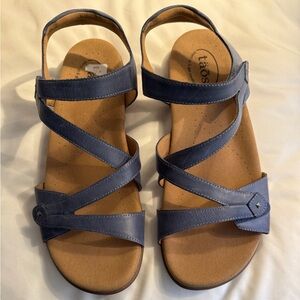 Taos Big Time Women's Blue Sandal 11